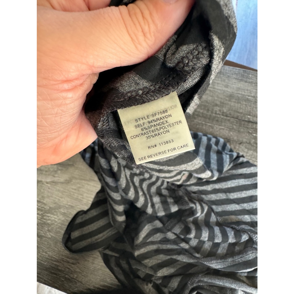 MARKET AND SPRUCE womens gray and black striped sleeveless dress - Picture 4 of 6
